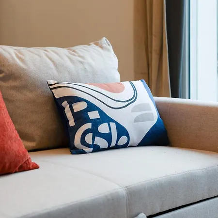 Le Nicole Un En Duplex Avec Balcon Et Place De Parking Apartmán *